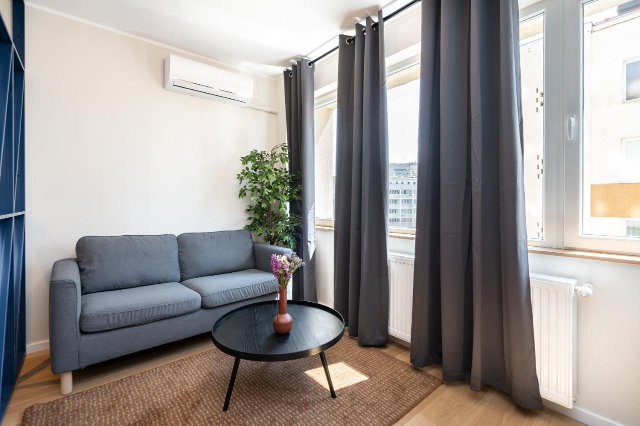 Elegant Studio In The Heart Of The Town Bucharest Exterior photo